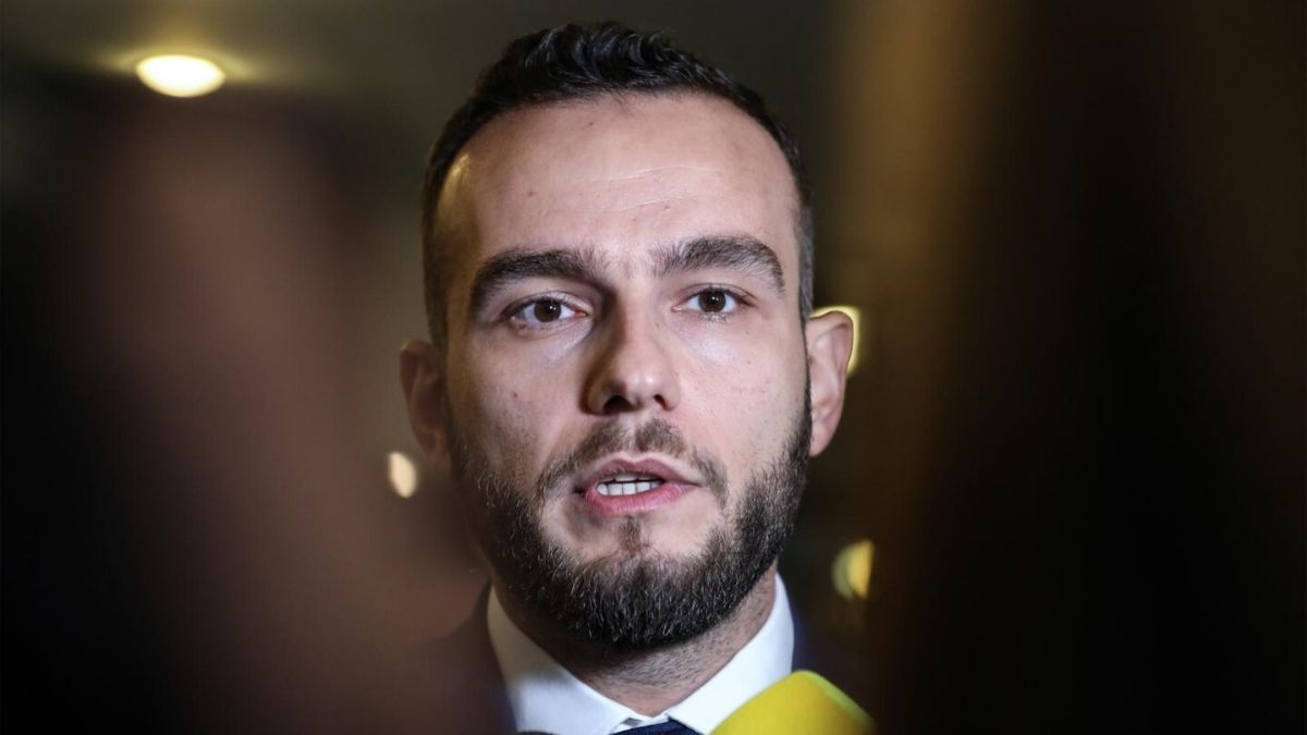 Aladrović želi dogovor: Sindikate smo očekivali jučer, ali nisu se pojavili